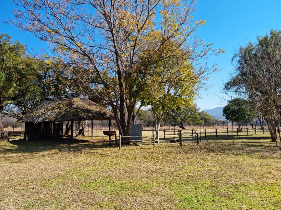 9 Bedroom Property for Sale in Hartbeespoort Rural North West